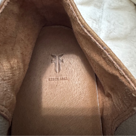 Frye 8 Melanie Chelsea Slip On Leather Loafers Flats Shoes Casual Comfort - Picture 6 of 8